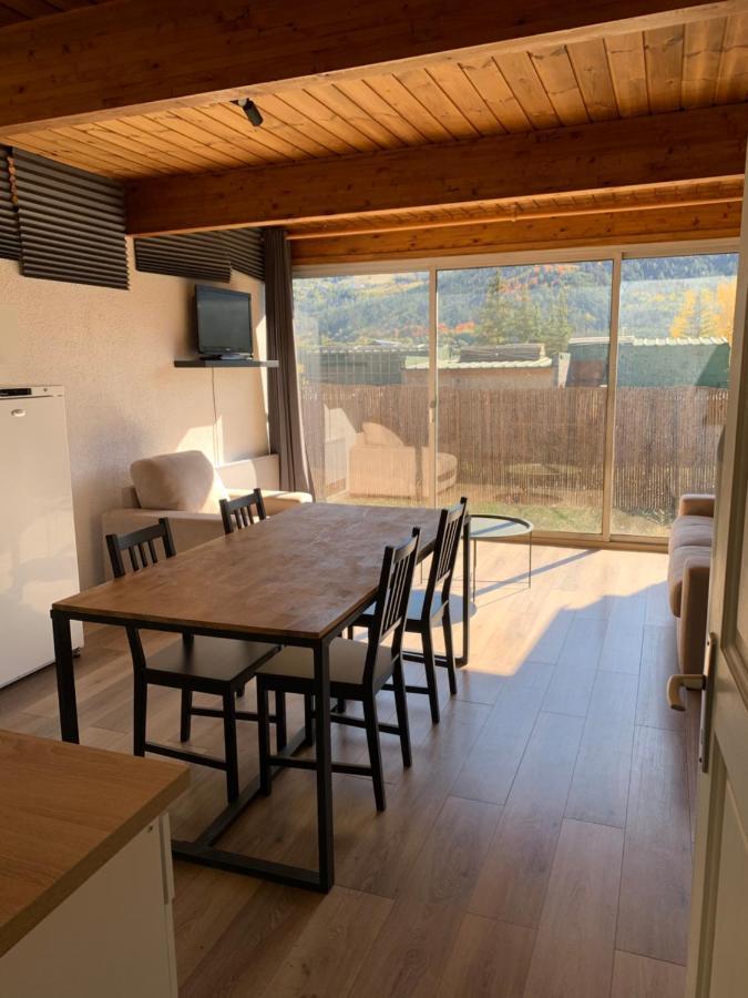Barcelonnette Location Avec Jardinアパートメント エクステリア 写真